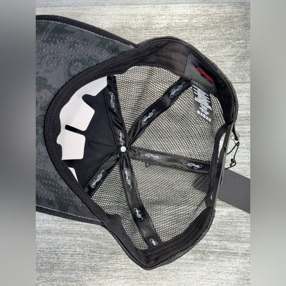 NWT Ed Hardy DEH Mesh Snapback Trucker Hat Cap Skull Dagger Sword Black OSHA - Picture 12 of 16